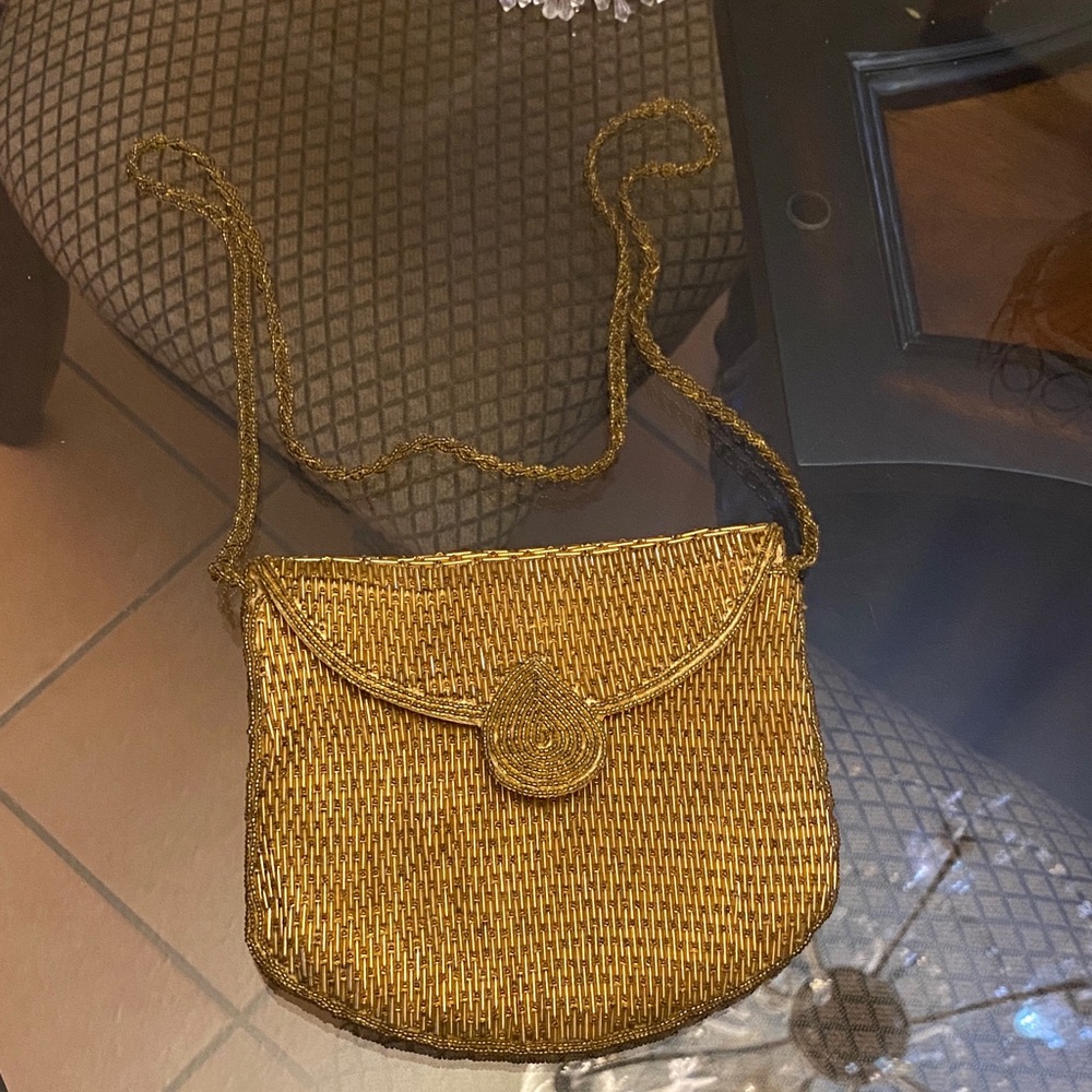 Elegant Gold Crossbody Bag